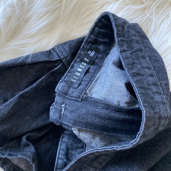 XS Lioness - Dark denim ruffle skirt - Picture 4 of 4